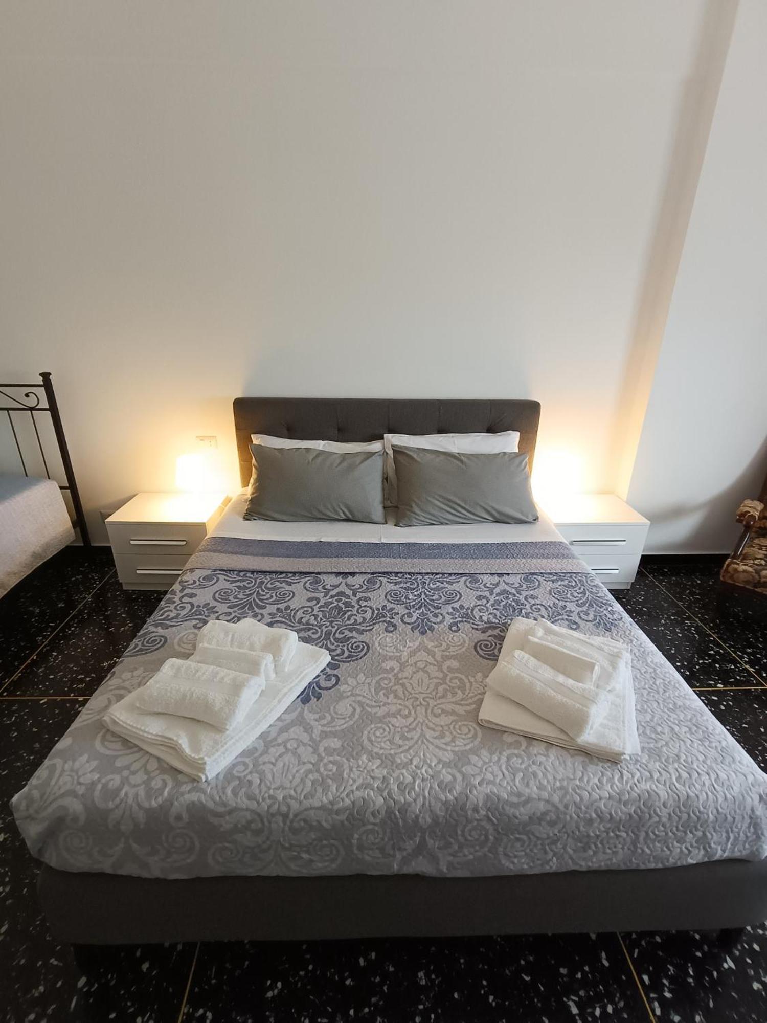 B&B Casa Scotto Savona Exteriör bild